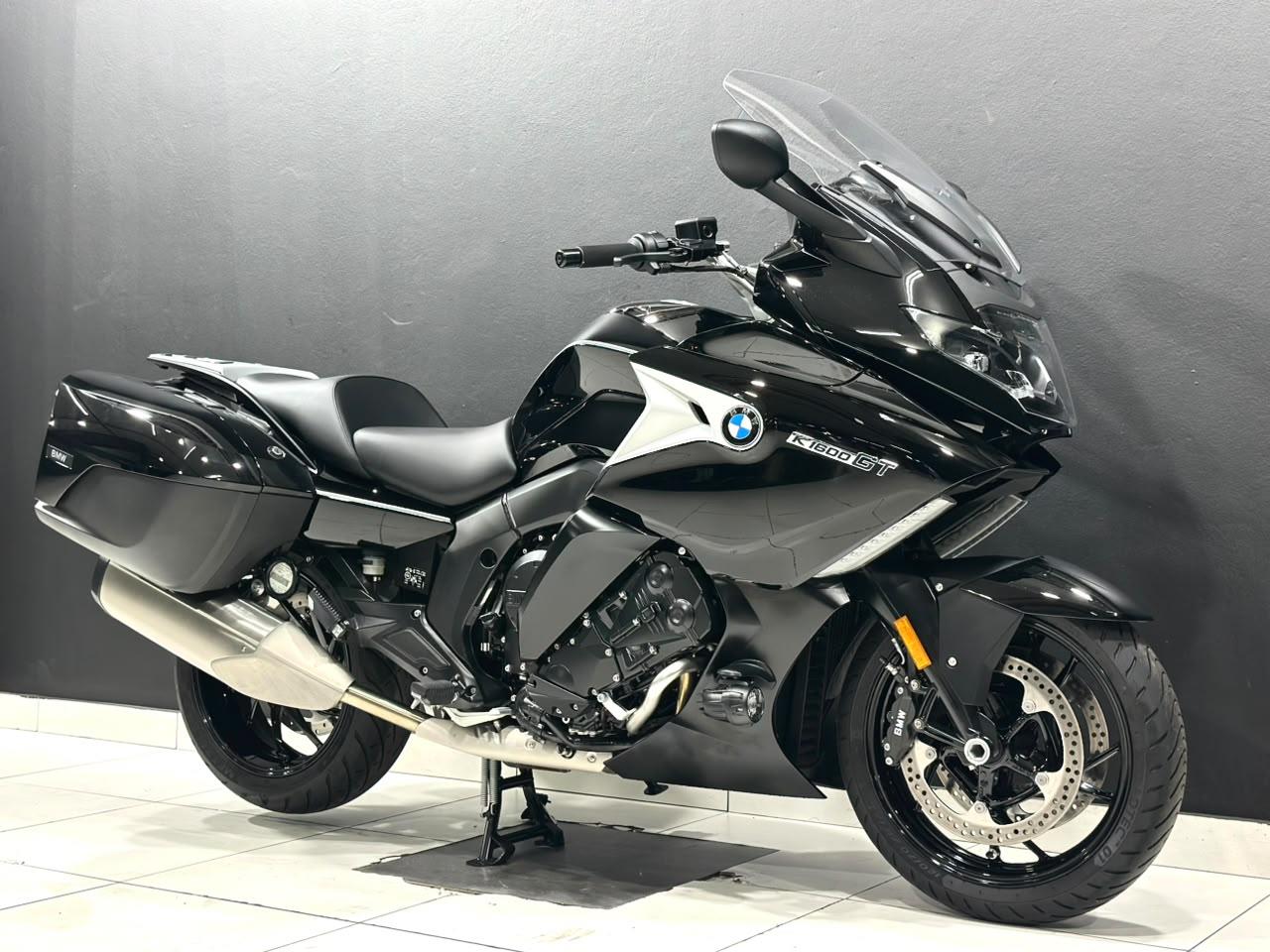 BMW K1600