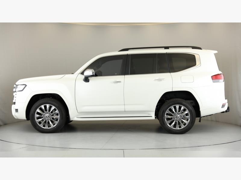 Toyota Land Cruiser 300 3.5T HEV ZX Halfway Toyota Fourways New Cars