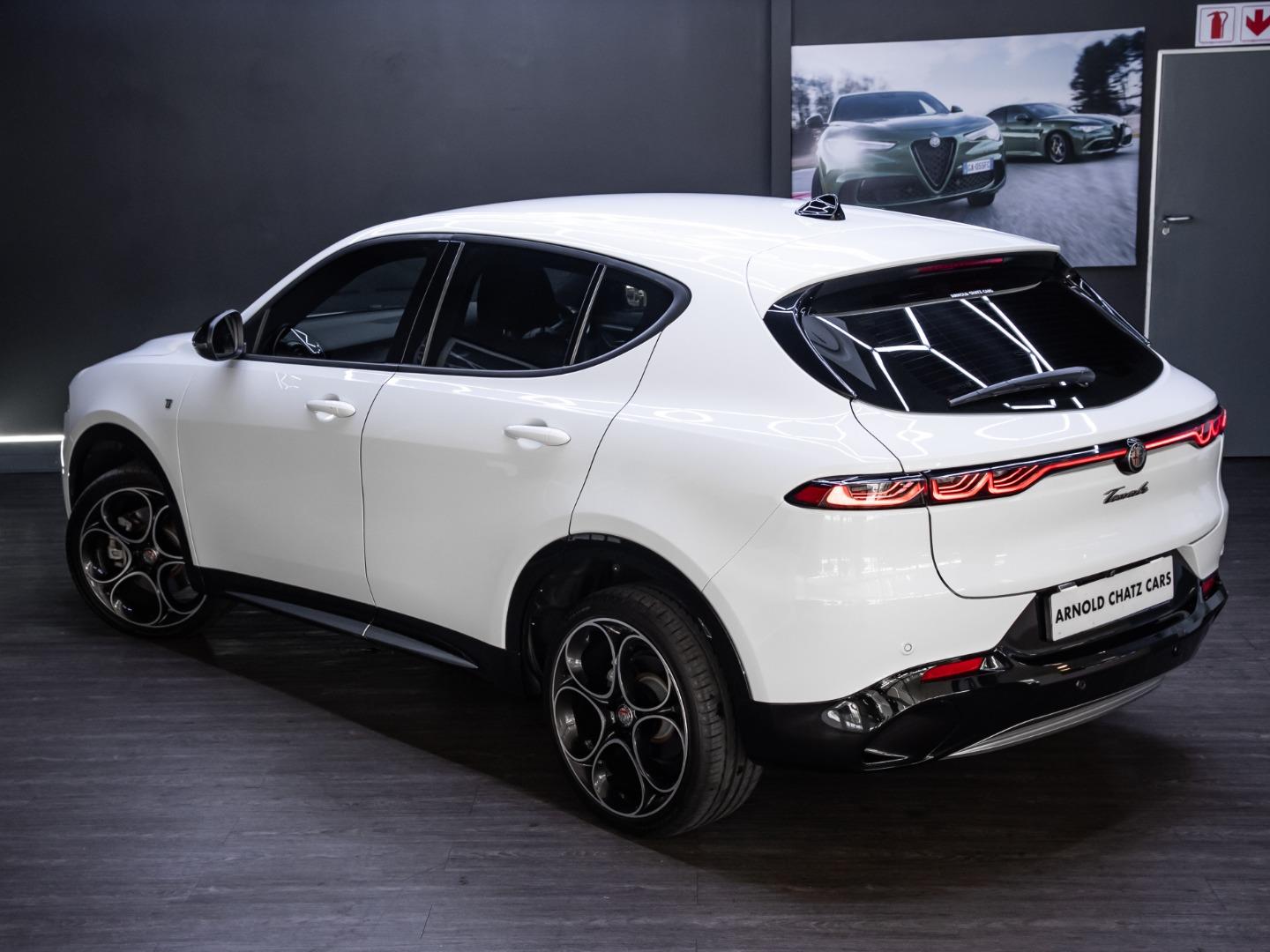 Alfa Romeo Tonale 1.5T Hybrid Ti Arnold Chatz Cars