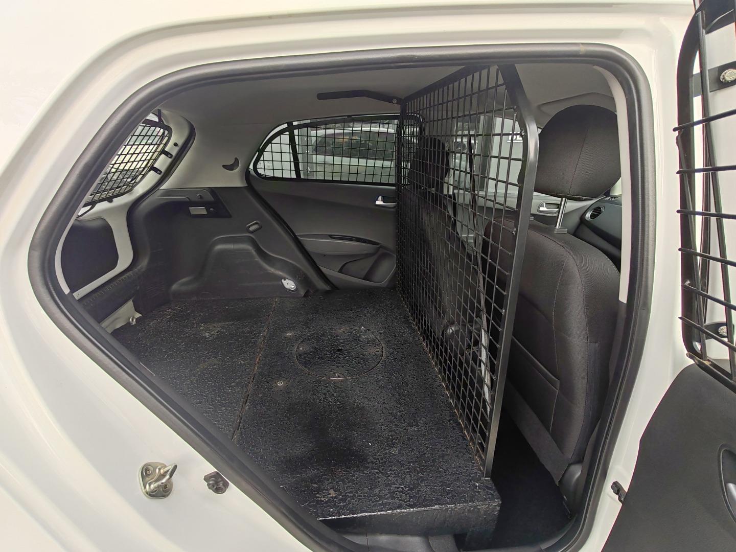 Hyundai Grand i10 1.0 Motion Cargo Panel Van Blue Route Auto