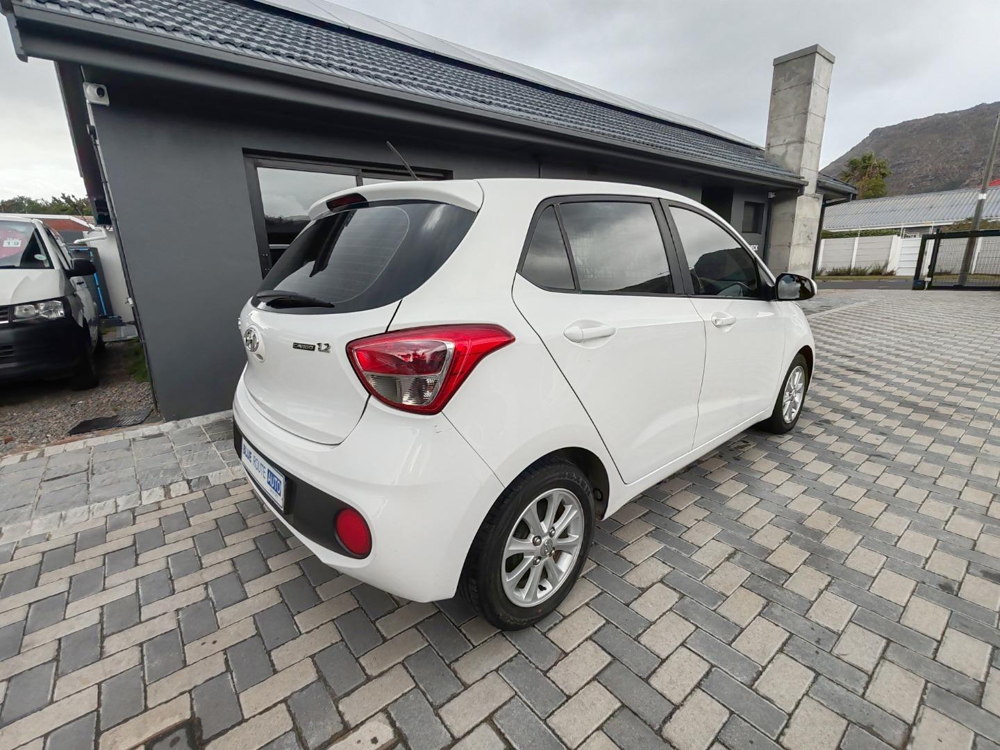 Hyundai Grand i10 1.0 Motion Cargo Panel Van Blue Route Auto