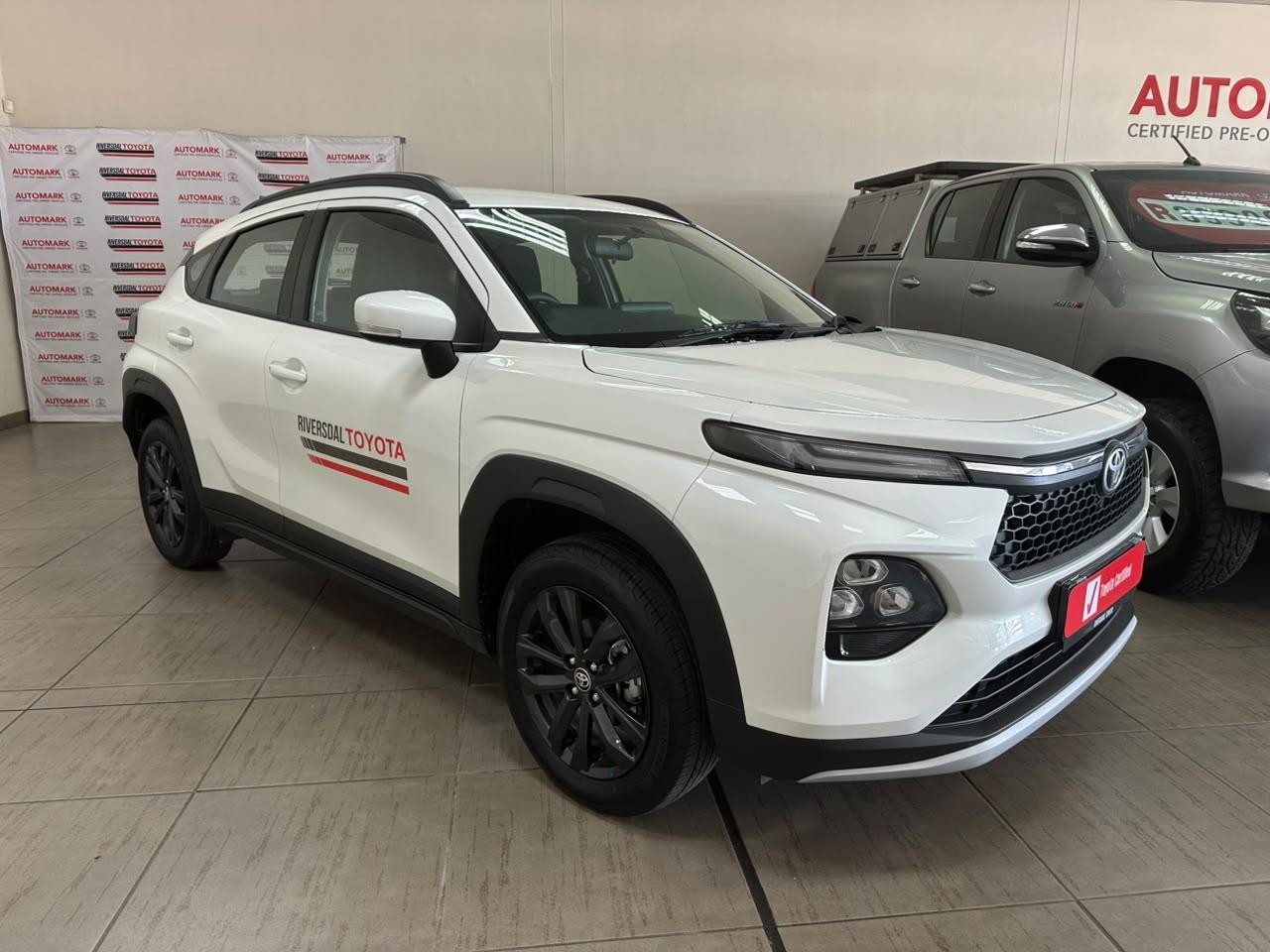 2026 Toyota Starlet Cross 1.5 XS Auto