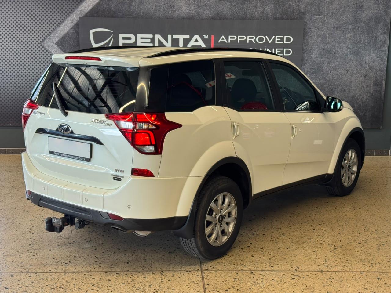 Mahindra XUV500 2.2CRDe W6 Mahindra Montana