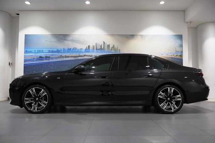 BMW 7 Series 740d xDrive M Sport SMG BMW Umhlanga
