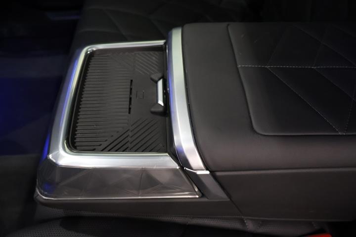 BMW 7 Series 740d xDrive M Sport SMG BMW Umhlanga