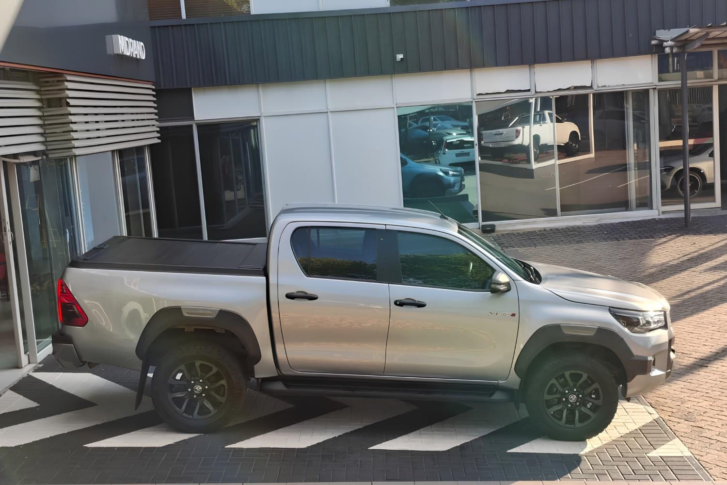 Toyota Hilux 2.8GD-6 Double Cab 4x4 Legend Auto GAC Midrand / CAW Multifranchise