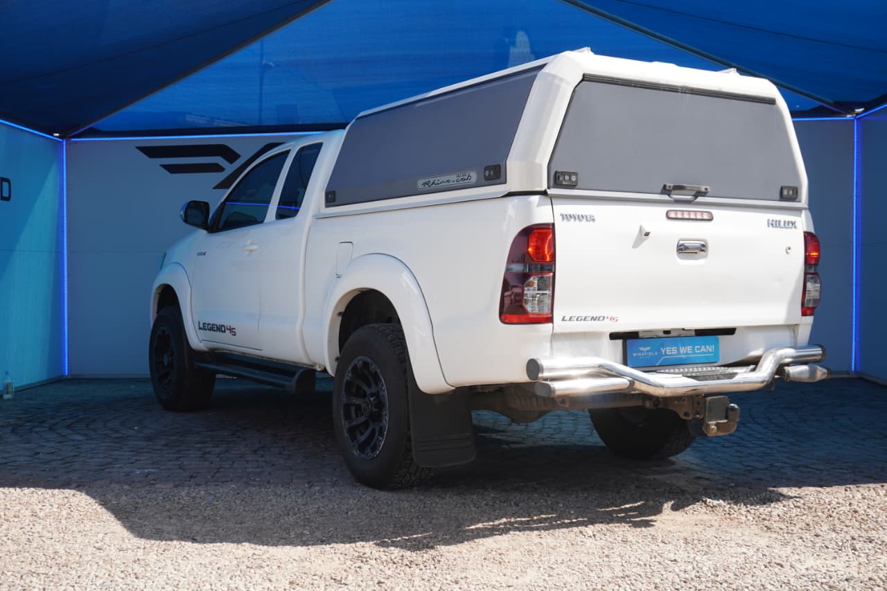 Toyota Hilux 3.0D-4D Xtra Cab Raider Legend 45 Wingfield Motors Kuilsriver