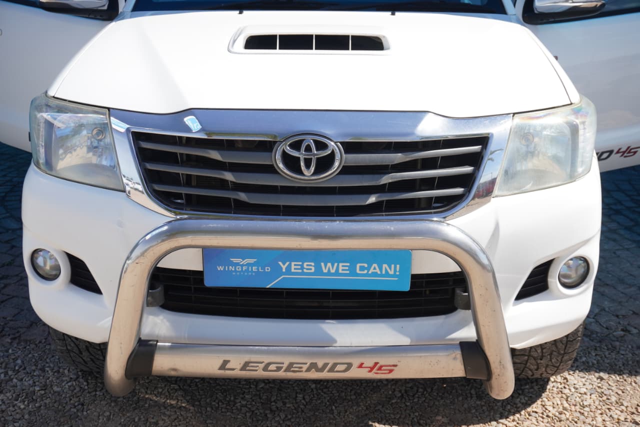 Toyota Hilux 3.0D-4D Xtra Cab Raider Legend 45 Wingfield Motors Kuilsriver