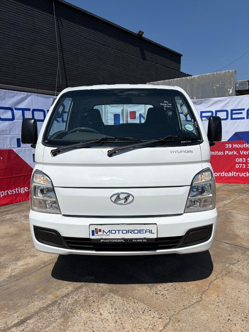 Hyundai H-100 Bakkie 2.6D Motordeal Prestige