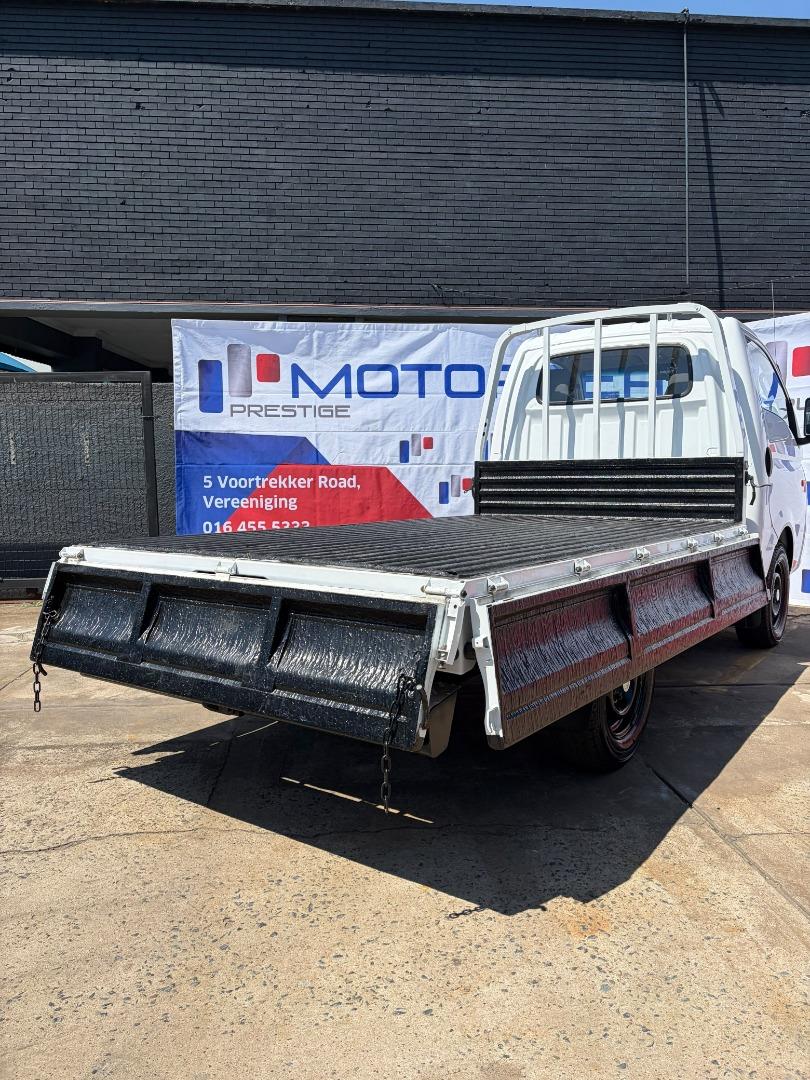Hyundai H-100 Bakkie 2.6D Motordeal Prestige