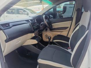 2025 Renault Triber 1.0 Life for sale