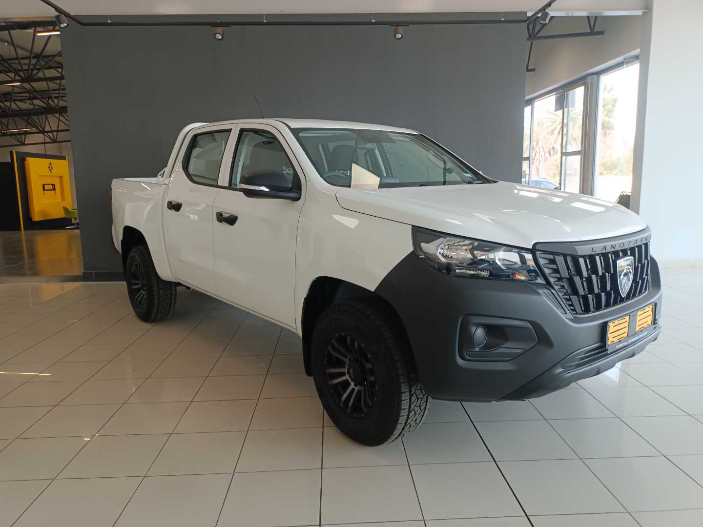 2026 Peugeot Landtrek 1.9TD Double Cab Professional