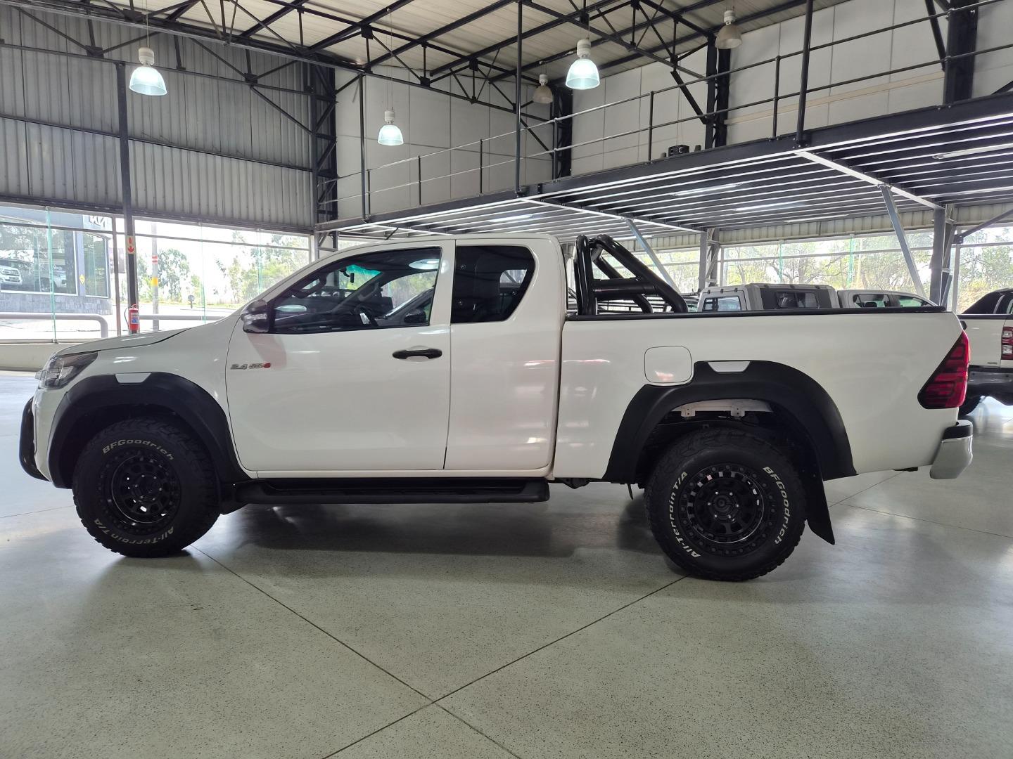 Toyota Hilux 2.4GD-6 Xtra Cab Raider Stander Motors