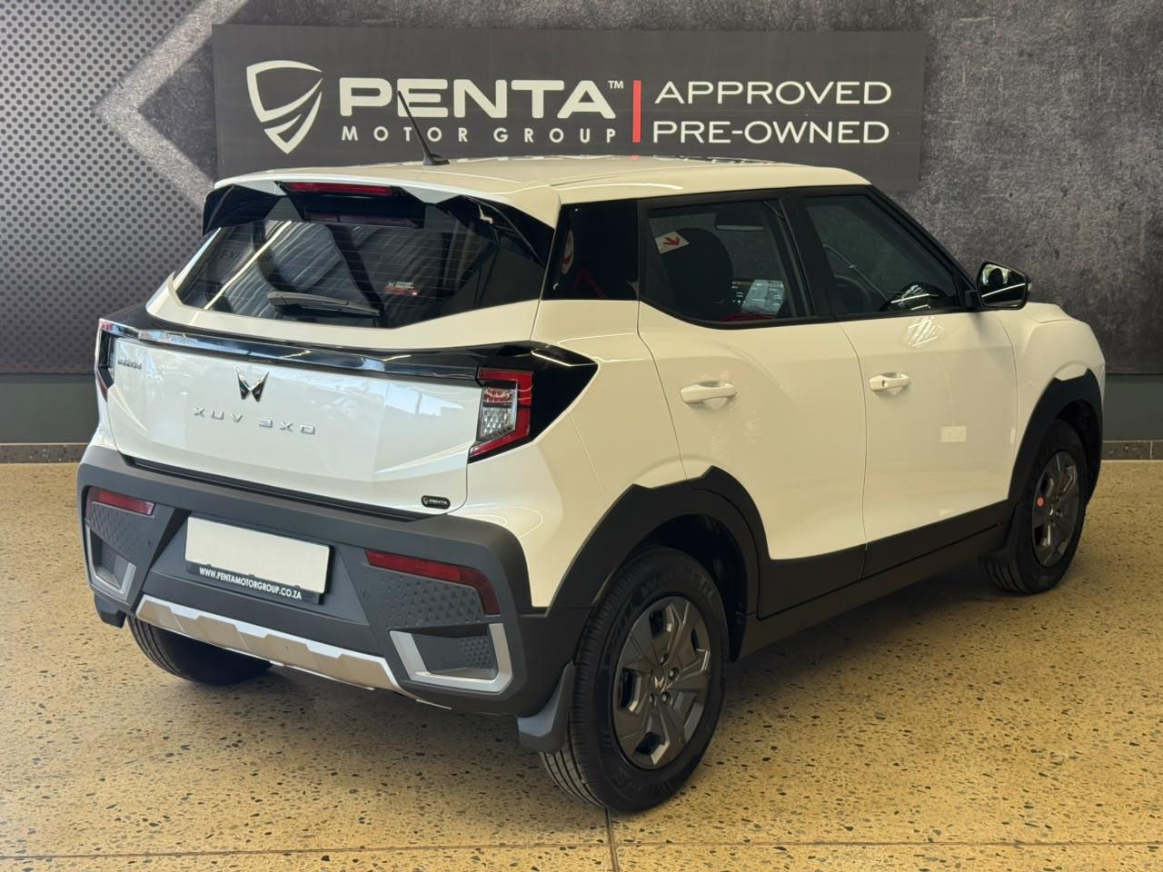 Mahindra XUV 3XO 1.2T MX3 Manual Mahindra Montana