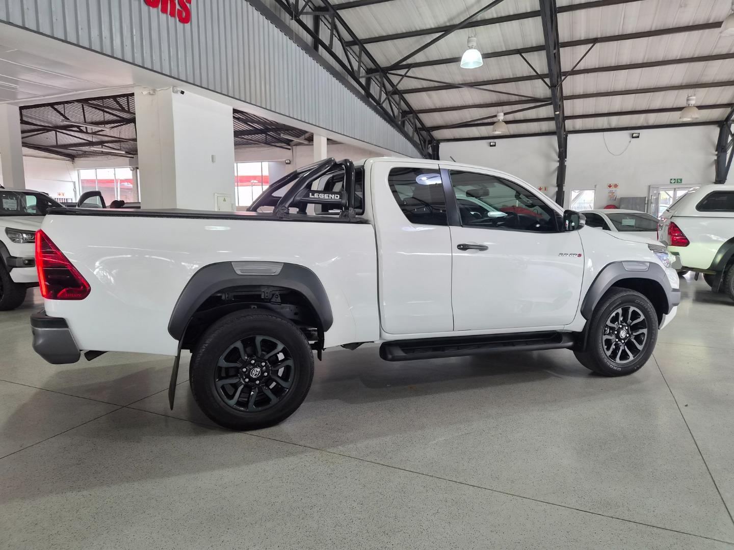 Toyota Hilux 2.8GD-6 Xtra Cab Legend Auto Stander Motors