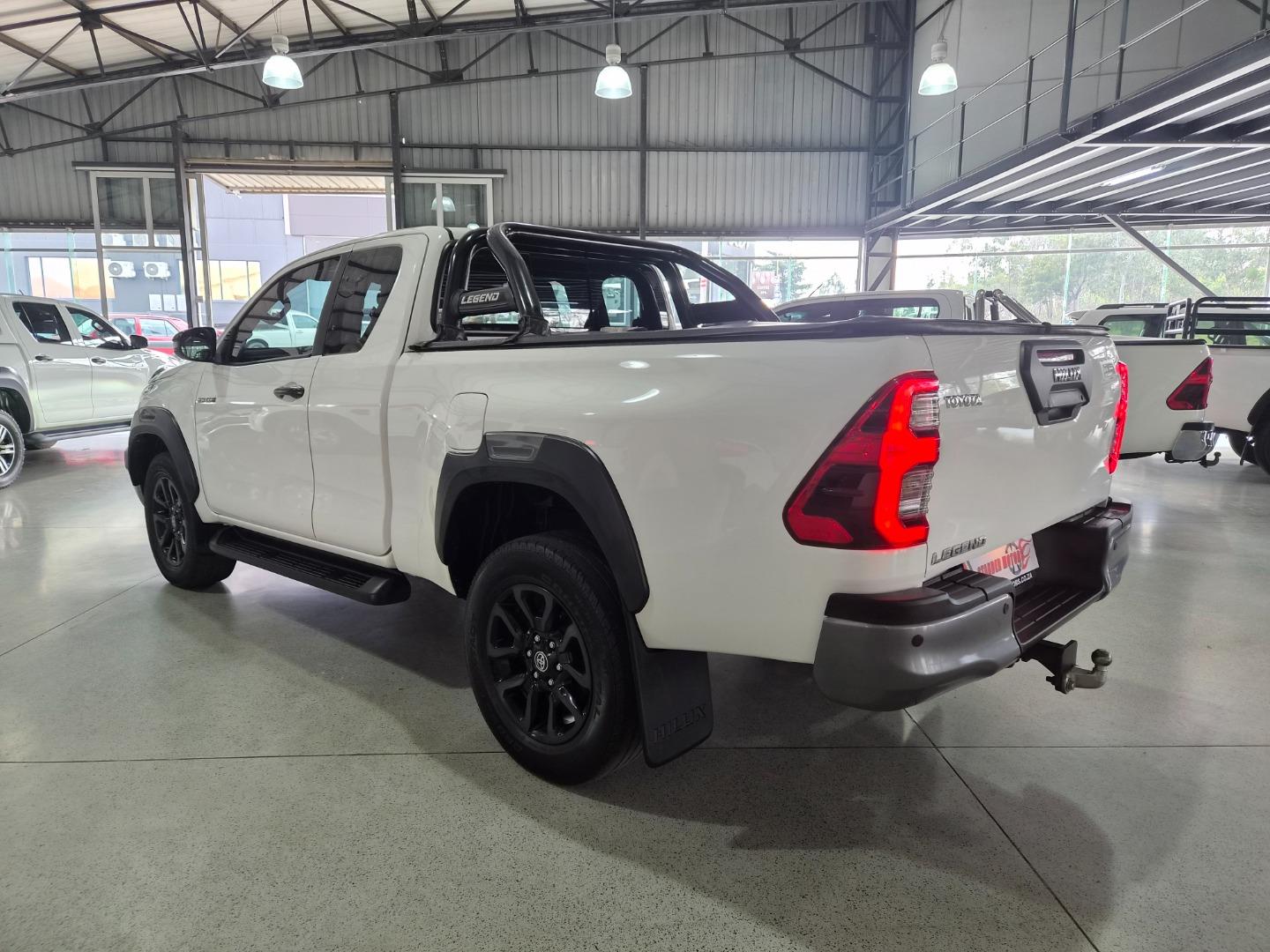 Toyota Hilux 2.8GD-6 Xtra Cab Legend Auto Stander Motors
