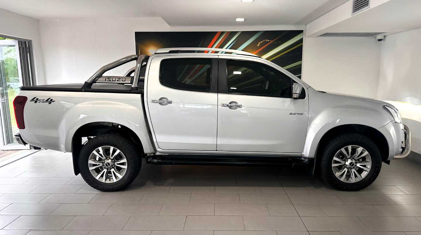 Isuzu D-Max 300 3.0TD Double Cab 4x4 LX Auto Westvaal Volkswagen Mbombela
