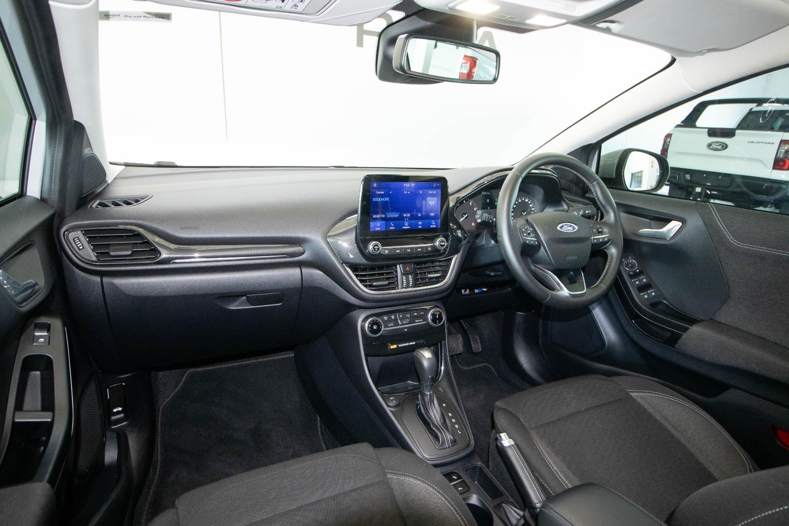 Ford PUMA 1.0T Titanium Rola Ford Robertson