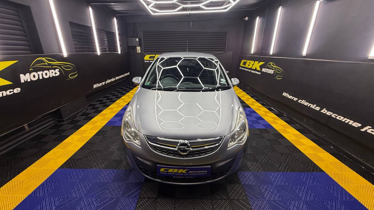 Opel Corsa 1.4 Essentia CBK Motors