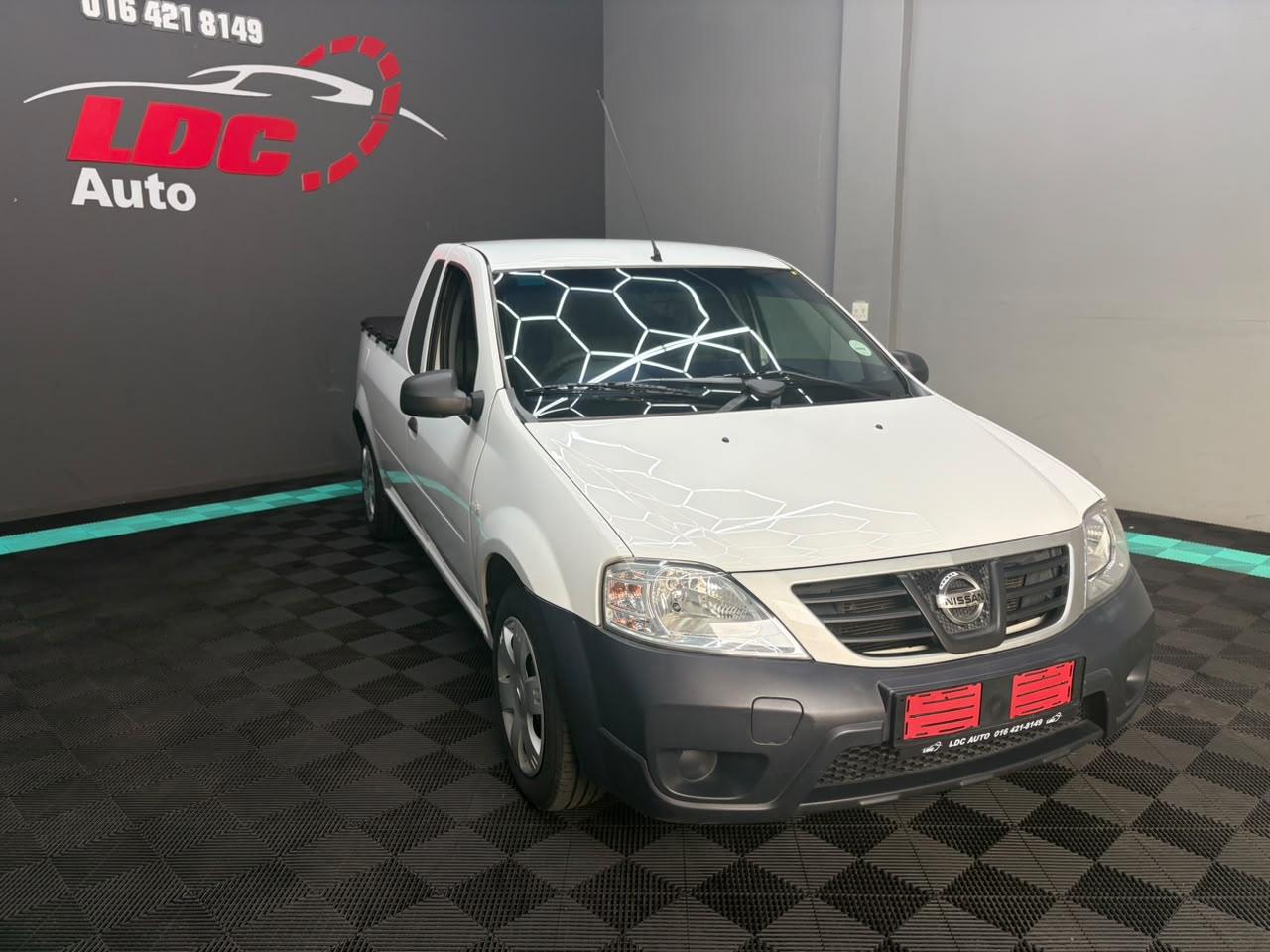 Nissan NP200 1.6i (Aircon) Safety Pack LDC Auto