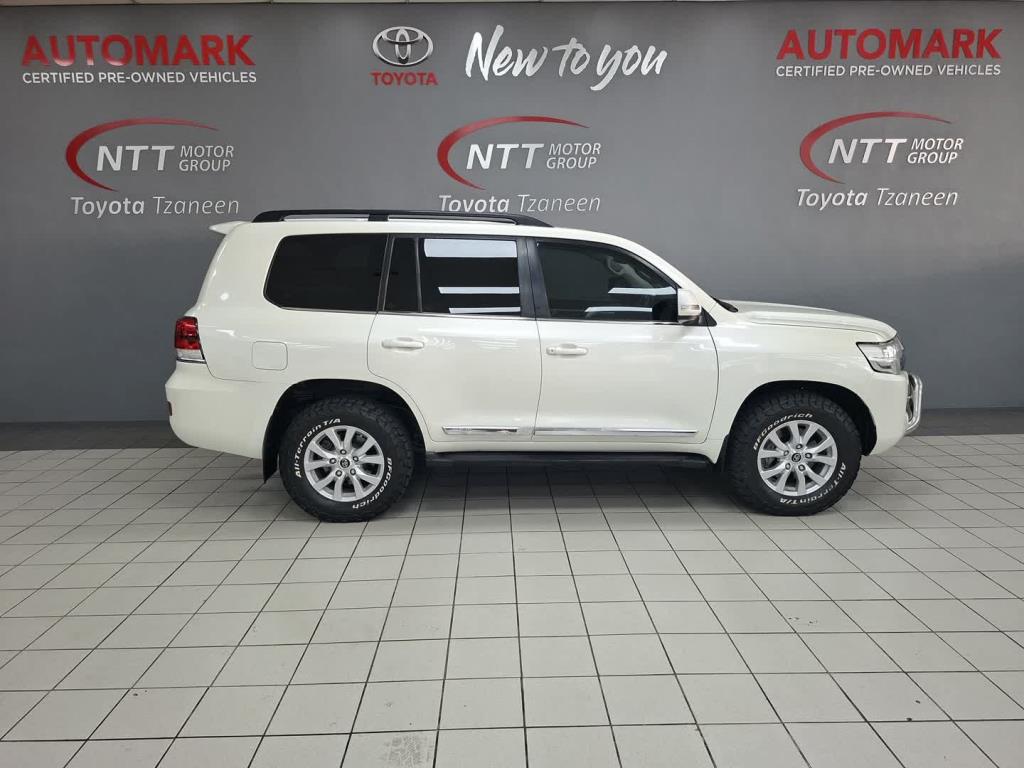 Toyota Land Cruiser 200 4.5D-4D V8 VX-R NTT Toyota Tzaneen