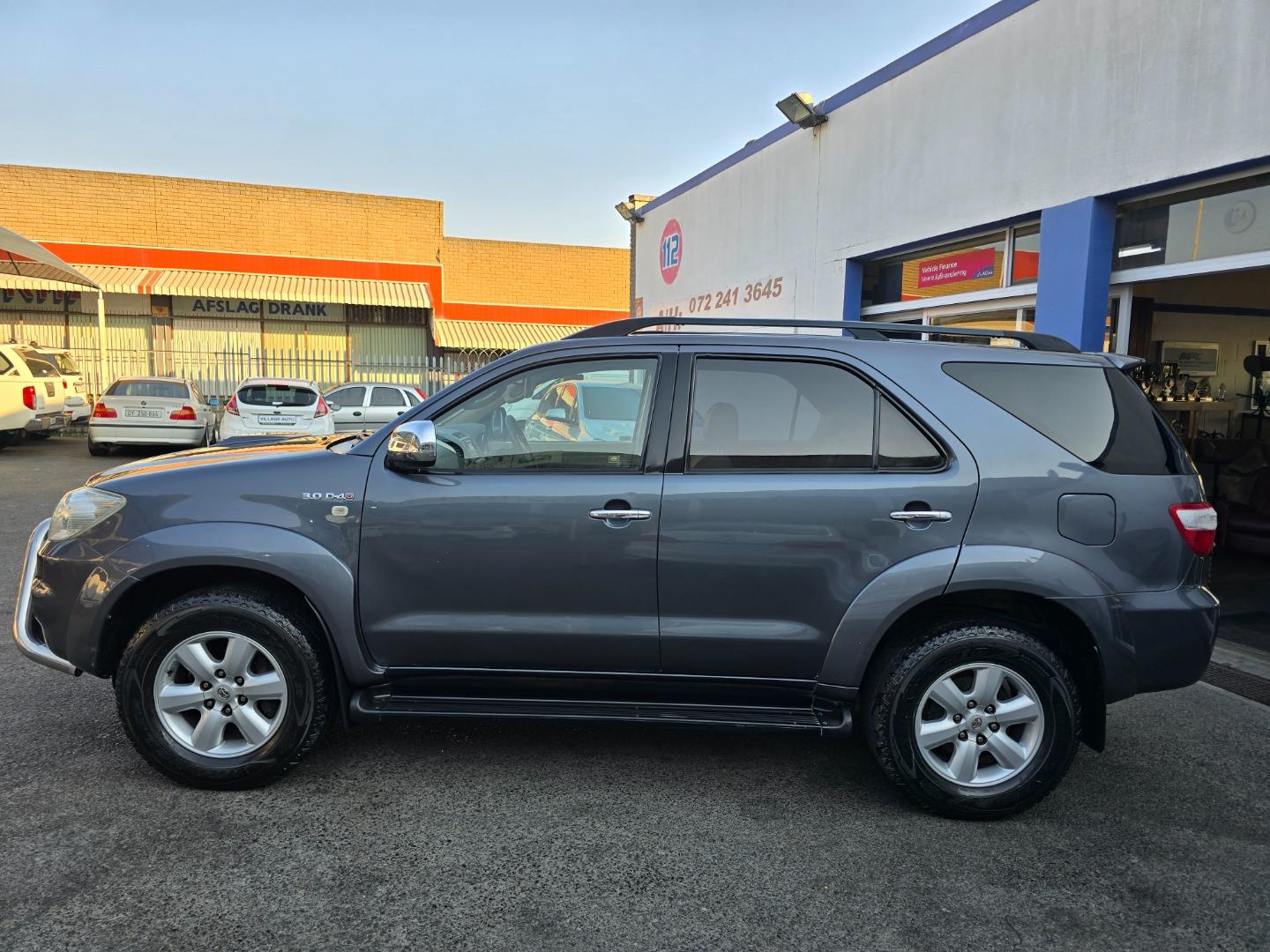 Toyota Fortuner 3.0D-4D Village Auto