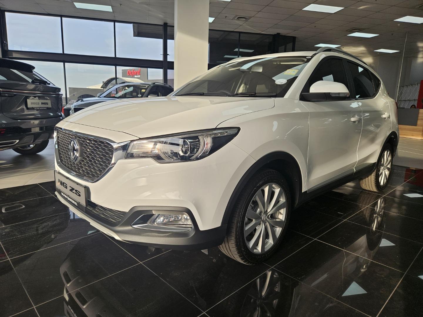 MG ZS 1.5 Comfort Halfway MG Waterfall