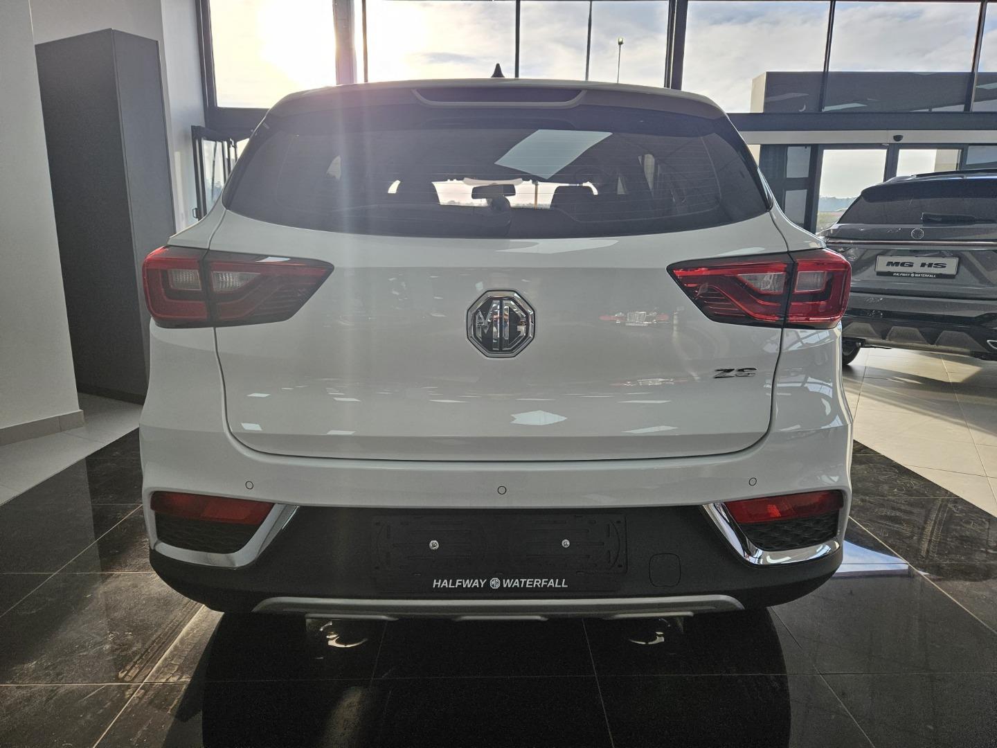 MG ZS 1.5 Comfort Halfway MG Waterfall