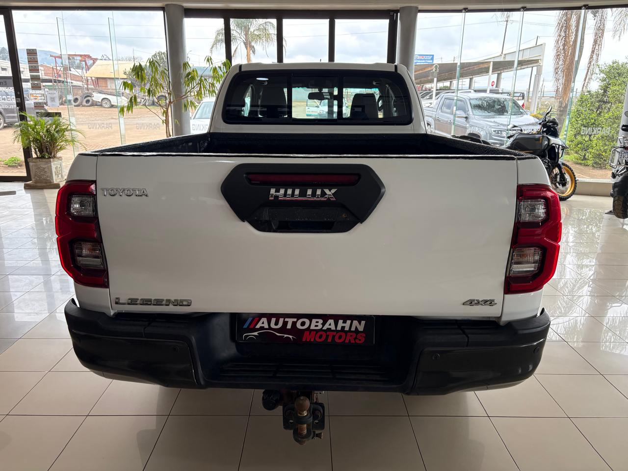 Toyota Hilux 2.8GD-6 Xtra Cab 4x4 Legend Autobahn Auto