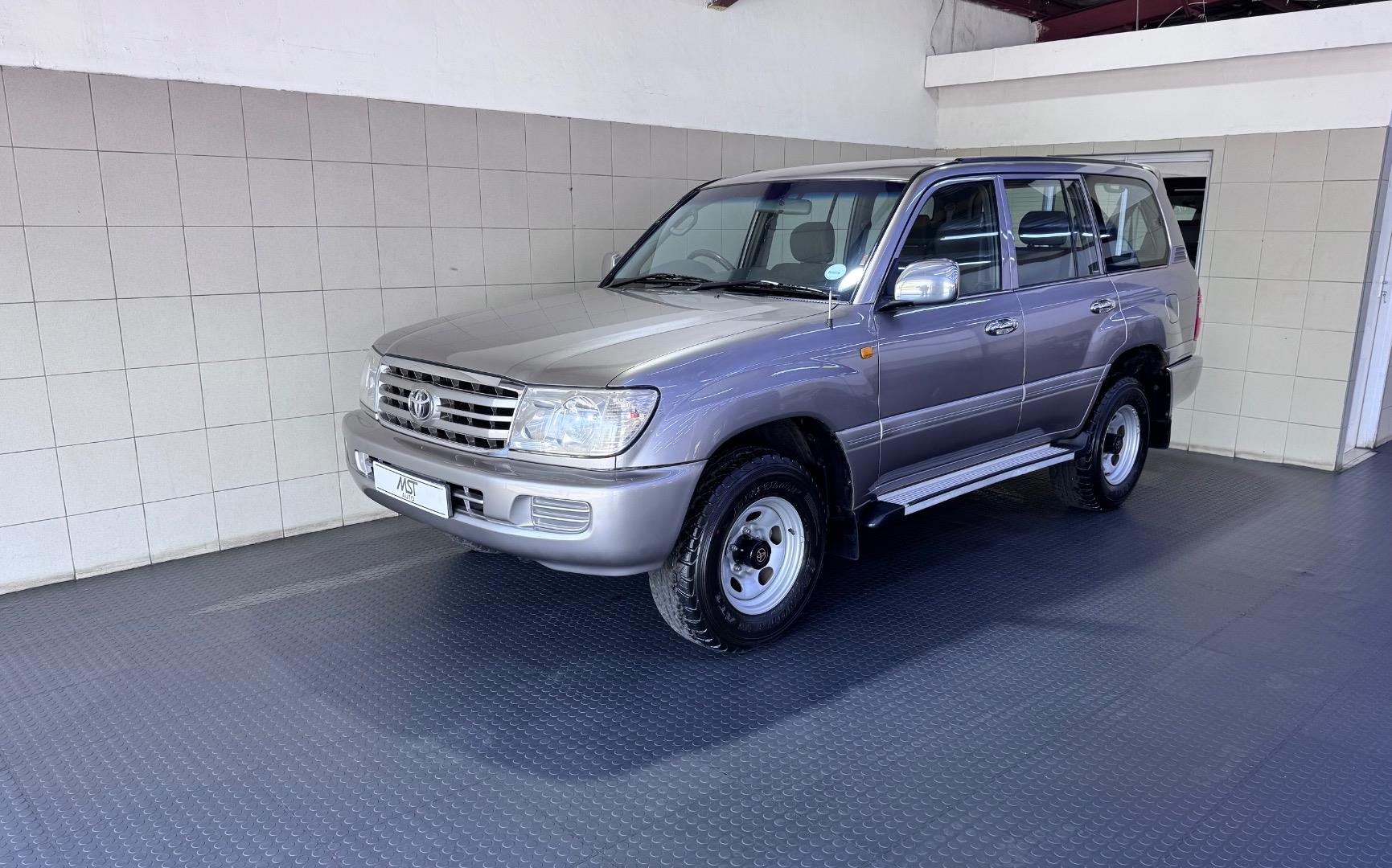 2006 Toyota Land Cruiser 100 4.5 GX