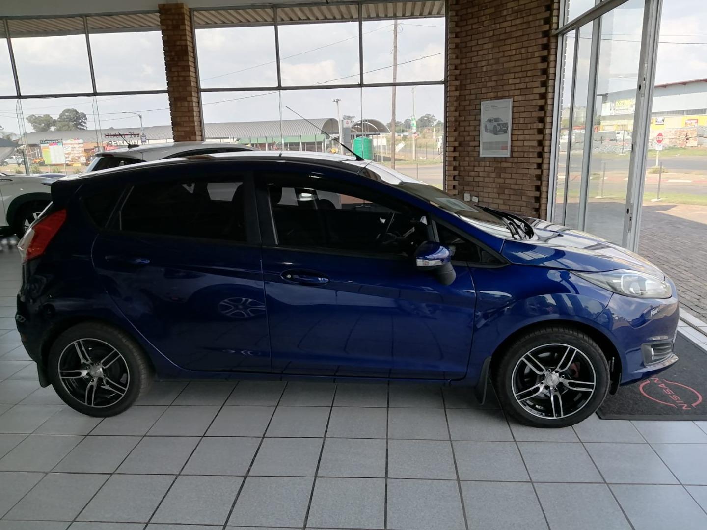 Ford Fiesta 5-Door 1.0T Trend Auto Delmas Nissan