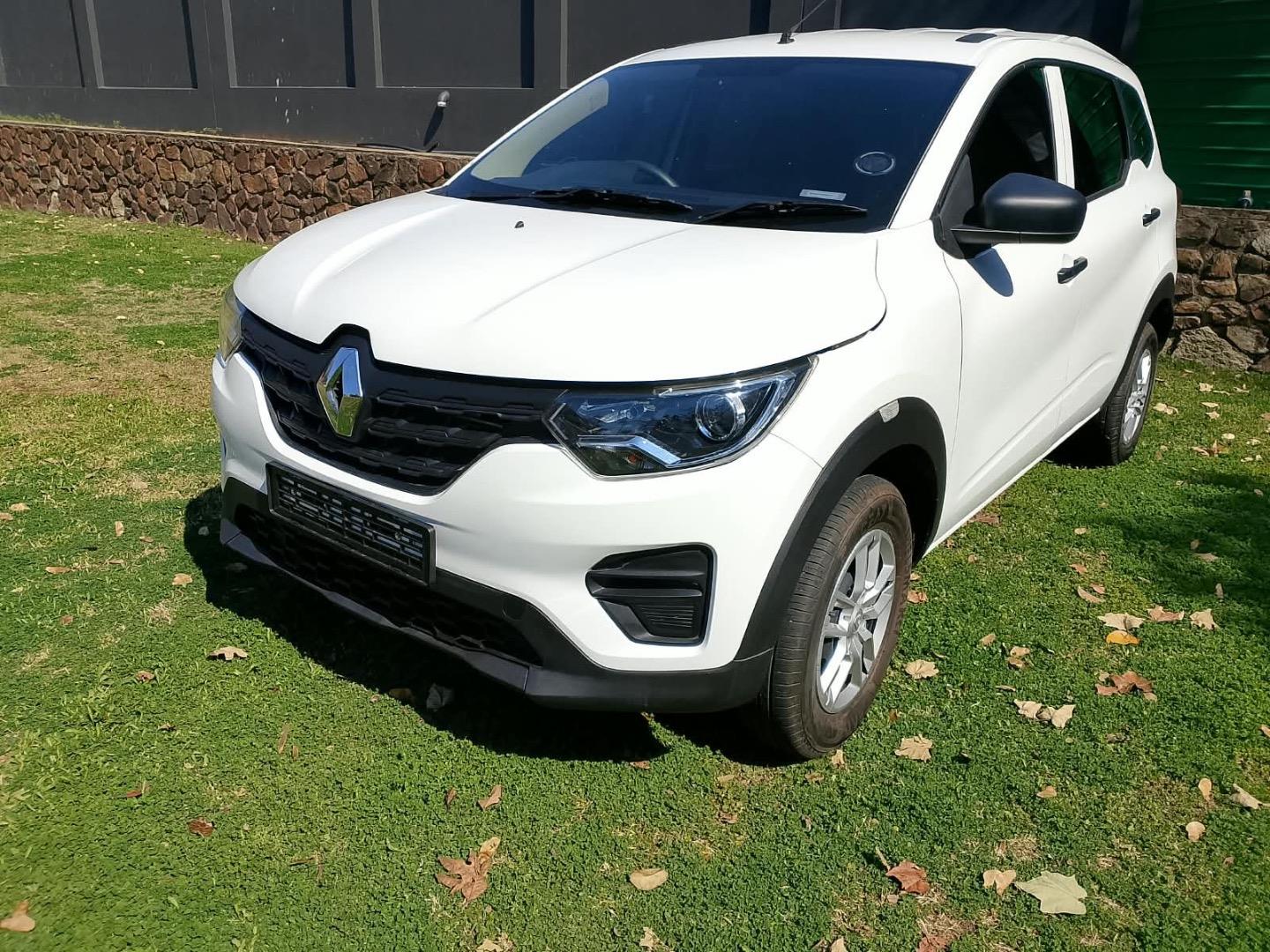 2025 Renault Triber 1.0 Evolution