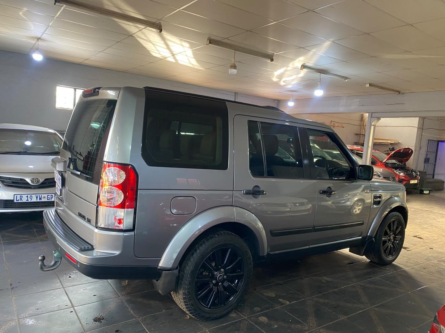 2013 Land Rover Discovery 4 SDV6 SE