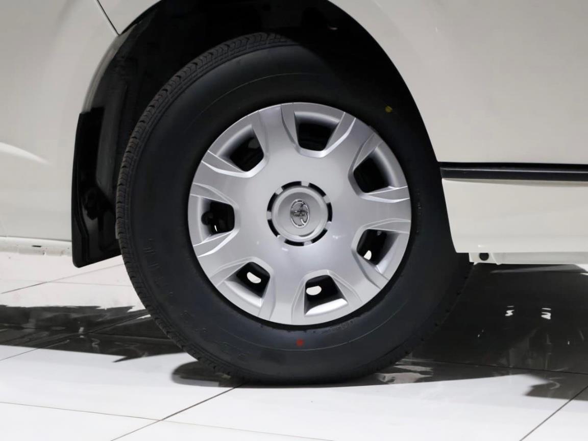 Toyota HiAce 2.5D-4D Bus 14-Seater GL Bidvest McCarthy Toyota Midrand New Car