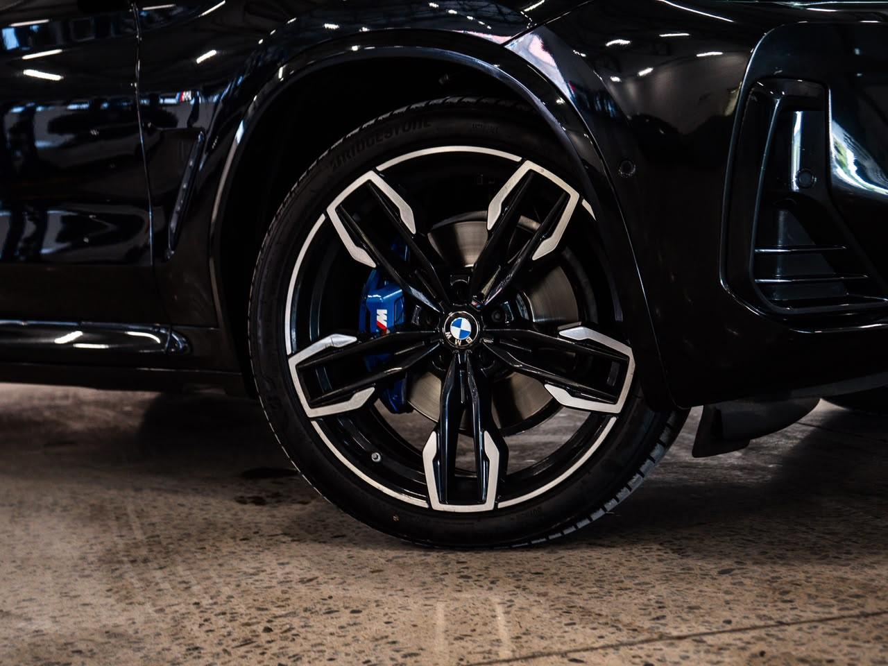 BMW X3 M40i Chery Waterfall