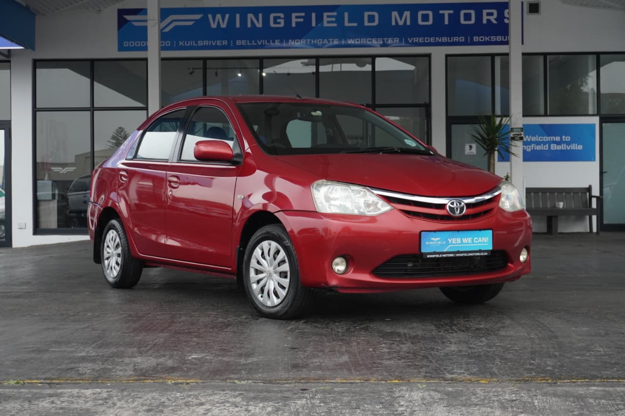 2013 Toyota Etios Sedan 1.5 Xs