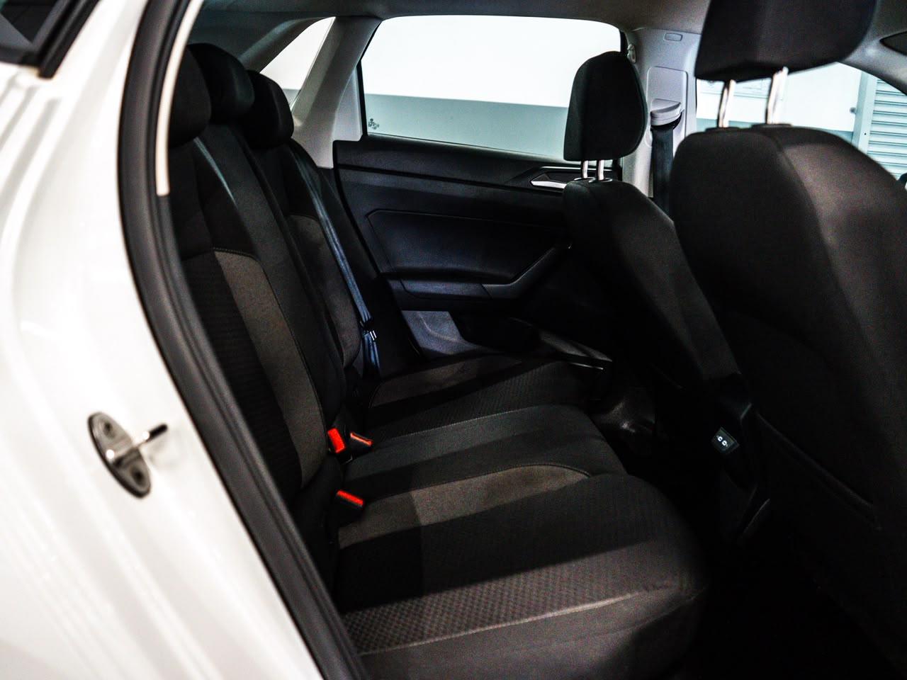 Volkswagen Polo Hatch 1.0TSI 85kW Life Chery Waterfall