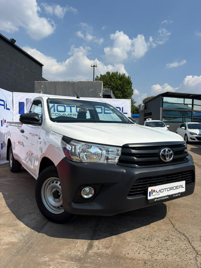 2023 Toyota Hilux 2.0 S (Aircon) for sale