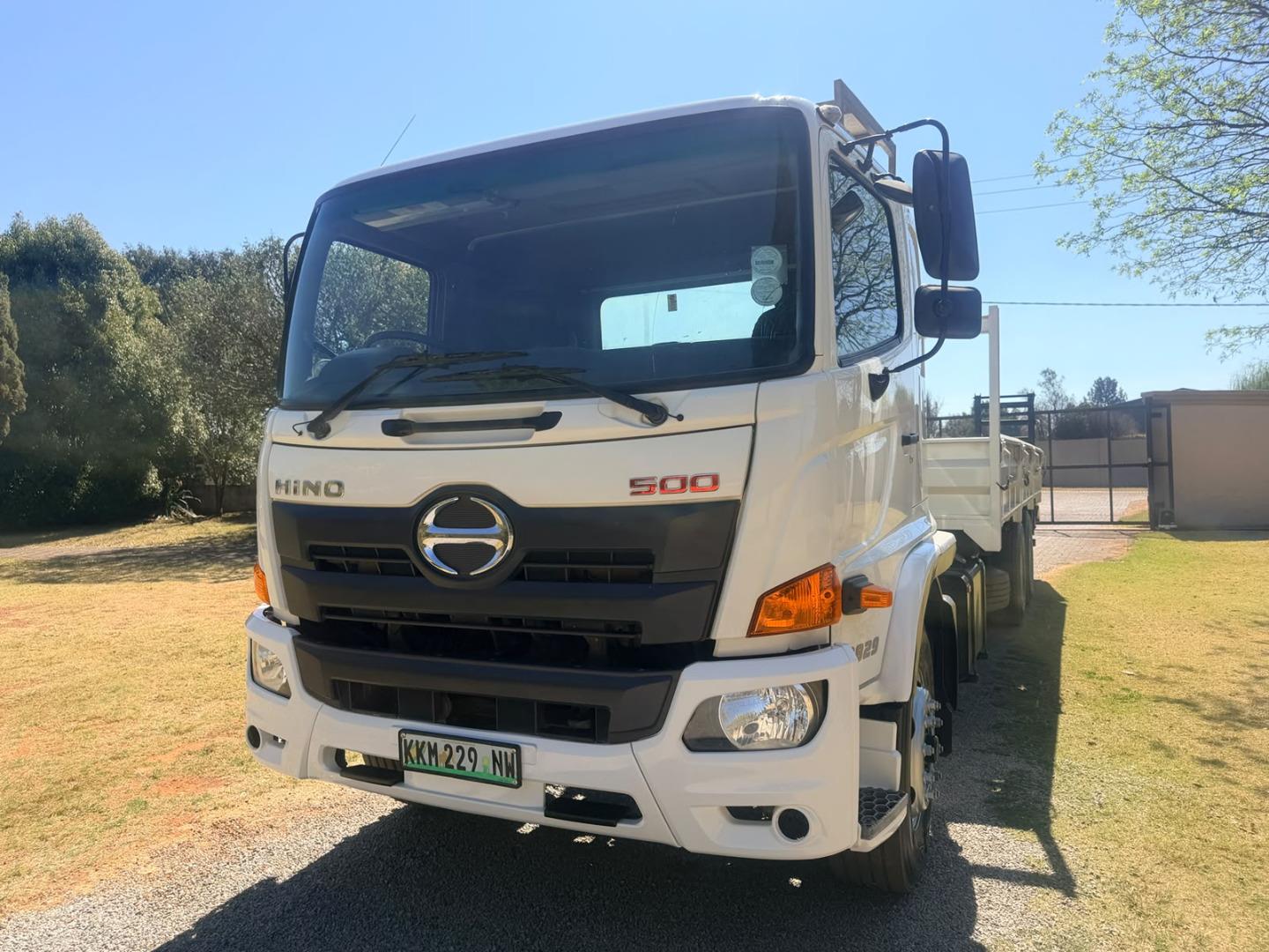 2018 Hino 500 Series 2829