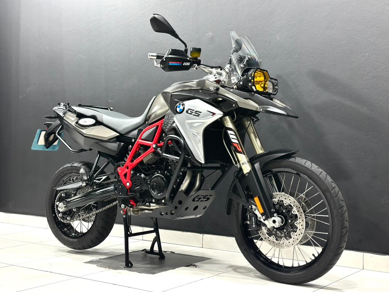BMW F800