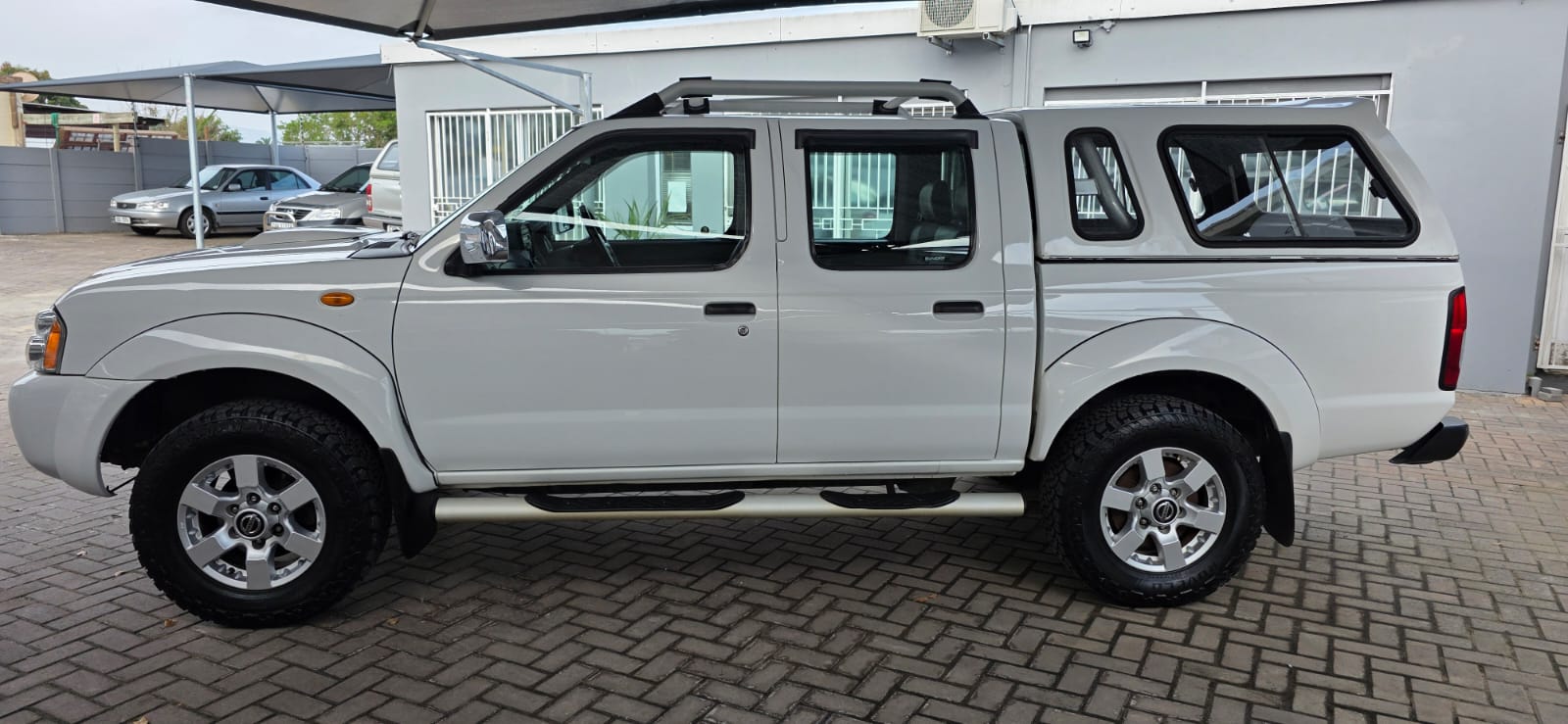 Nissan NP300 Hardbody 2.5TDi Double Cab Hi-Rider Eden Motors George
