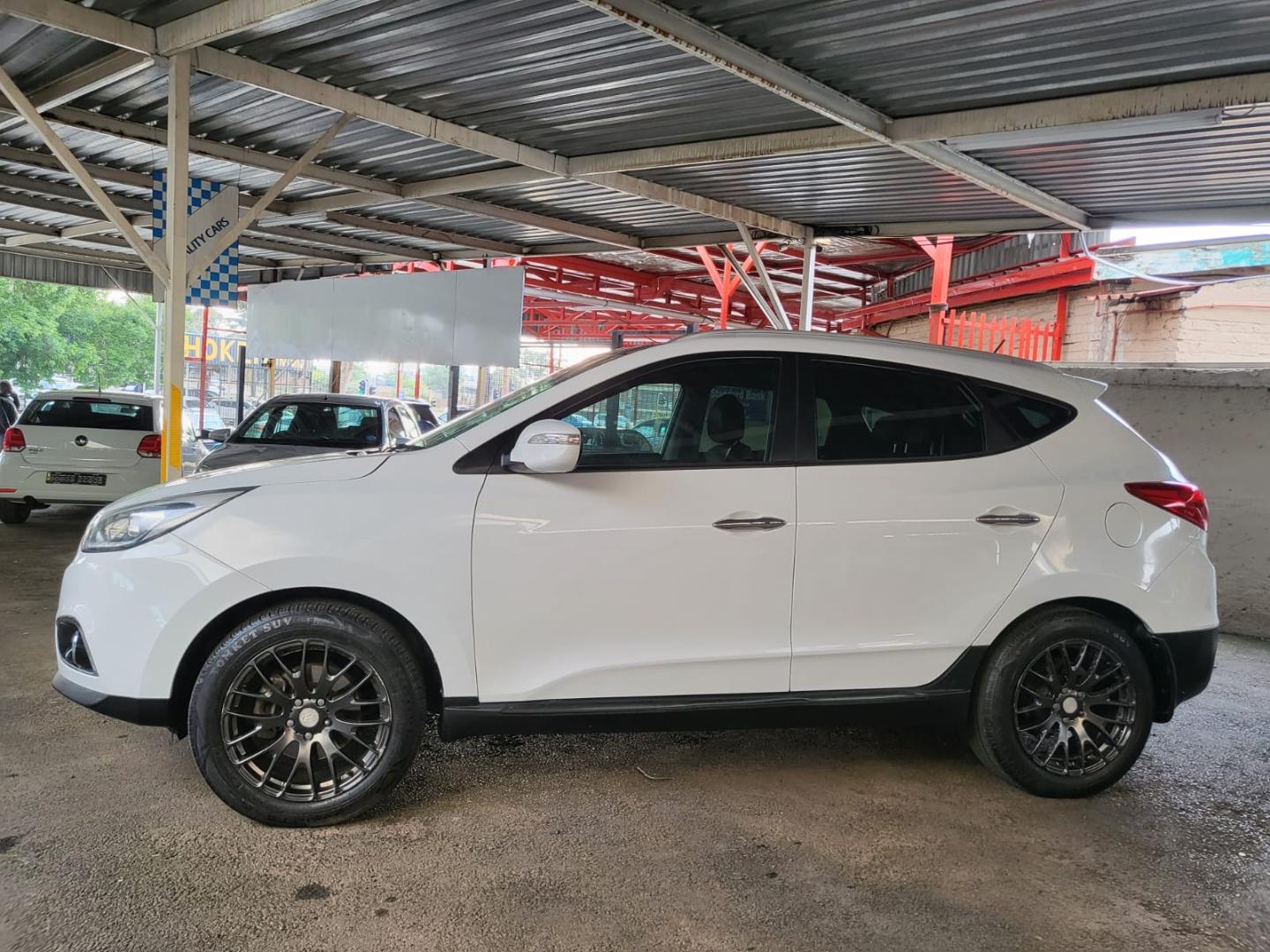 Hyundai ix35 2.0 Elite Amulak Car