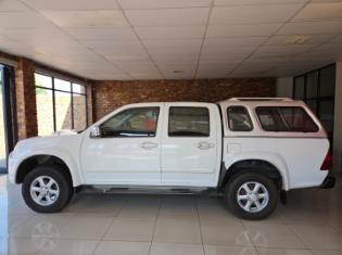 2009 Isuzu KB 300D-Teq Double Cab LX for sale
