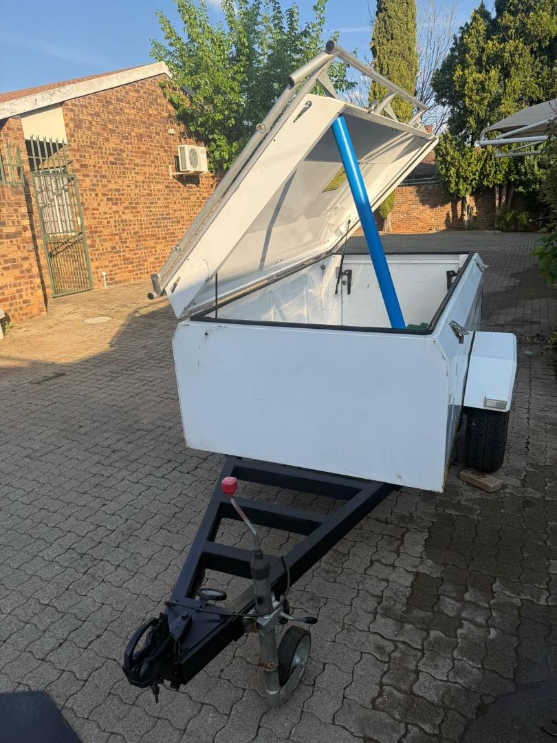 KARET Karet Series 2100 / 7Feet Karet Camping  / Luggage Trailer