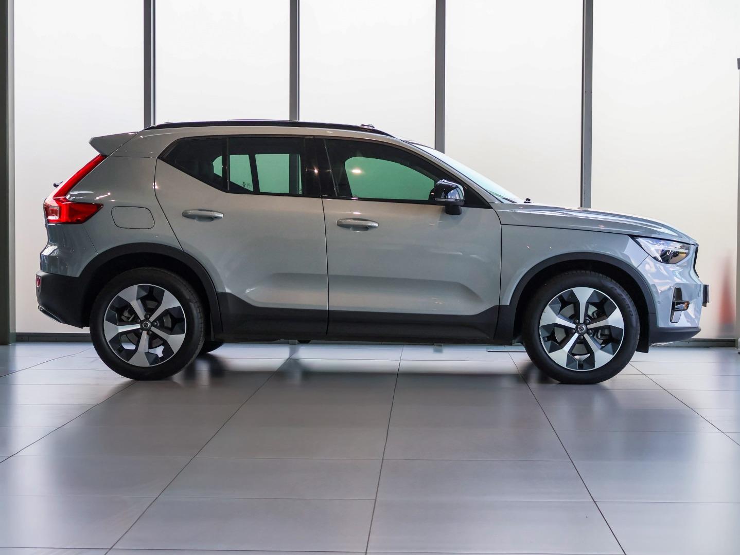 Volvo XC40 B3 Plus Dark Volvo Cars Bedfordview