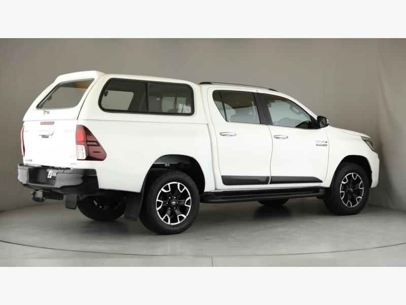Toyota Hilux 2.8GD-6 Double Cab 4x4 Legend 50 Halfway Toyota Fourways