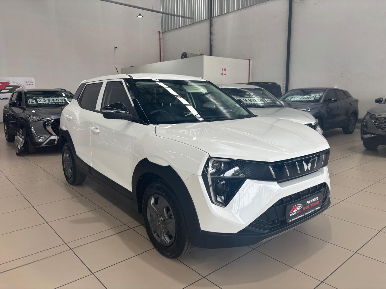 2025 Mahindra XUV 3XO 1.2T MX2 Auto