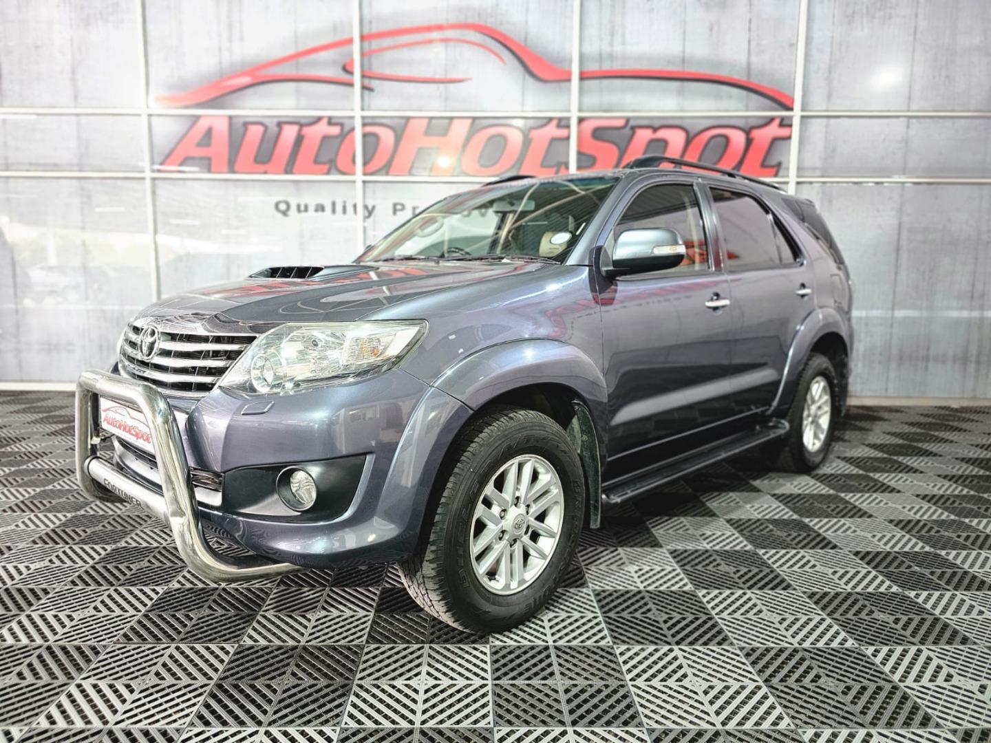 Toyota Fortuner 3.0D-4D 4x4 AutoHotSpot