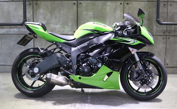 Kawasaki ZX6R