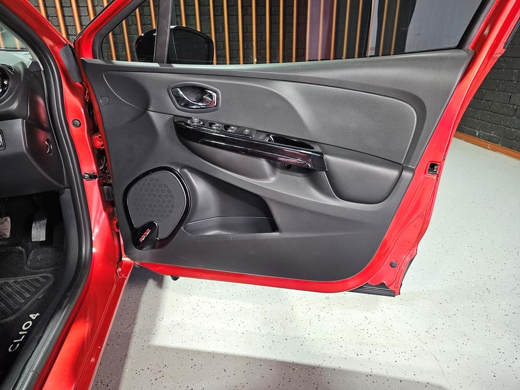 Renault Clio 66kW Turbo Expression Mit Mak Motors Gerrit Maritz